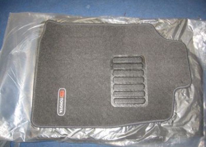 all-type-of-cars-carpet.jpg